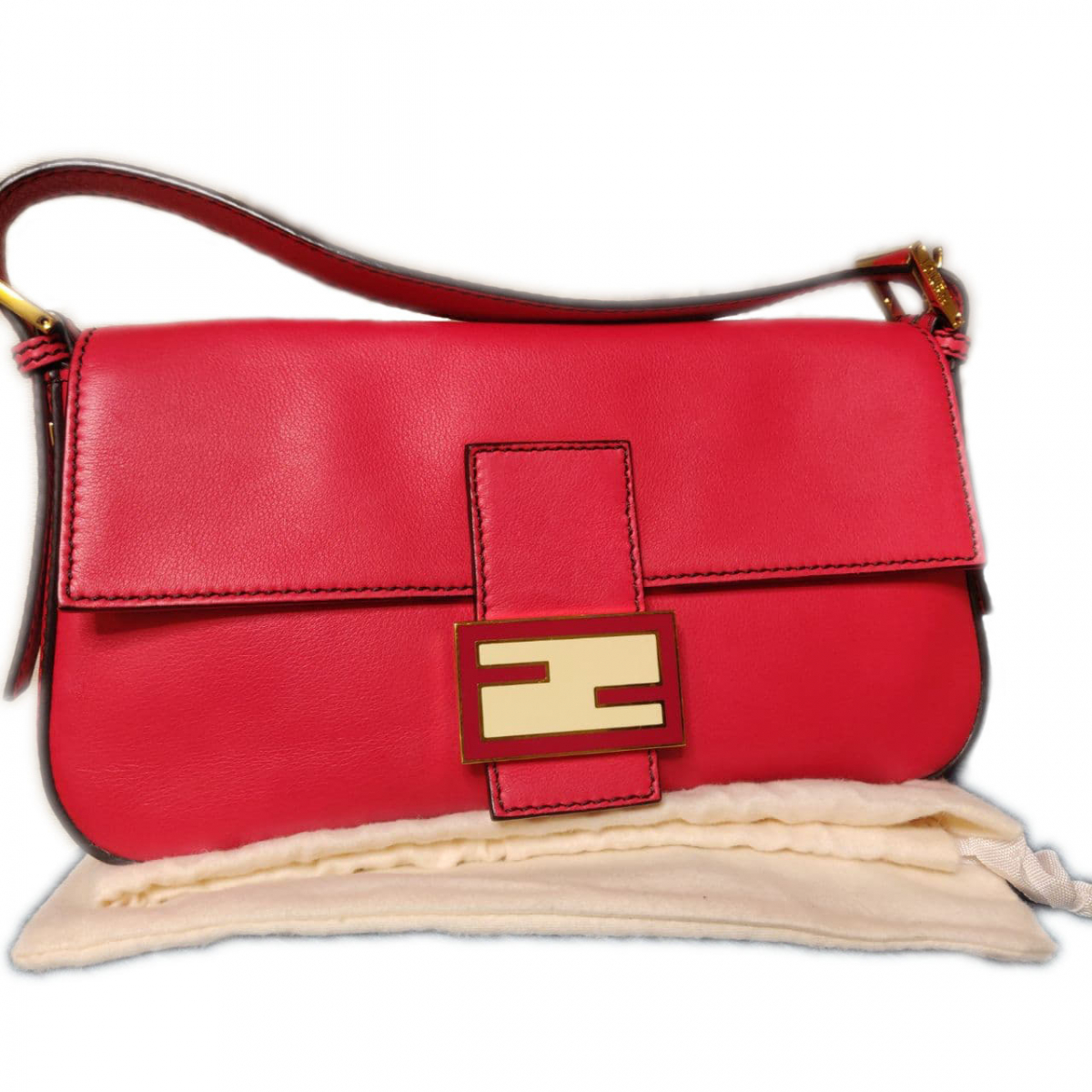 Fendi Red Leather Baguette Bag pre-owned